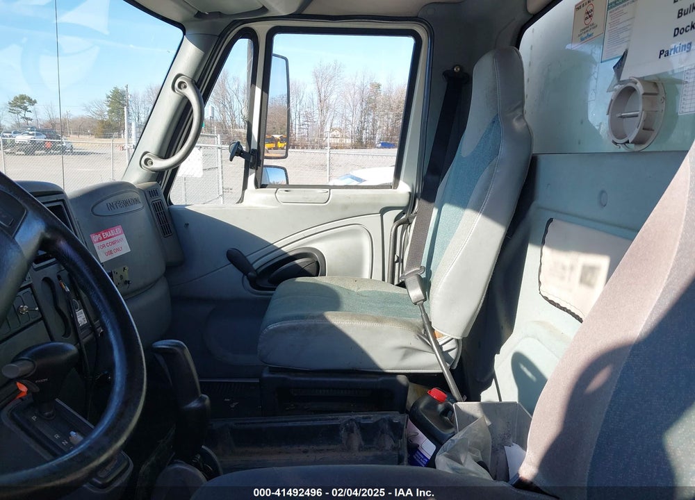 2006 INTERNATIONAL 4000 4200 VIN: 1HTMPAFM96H337678
