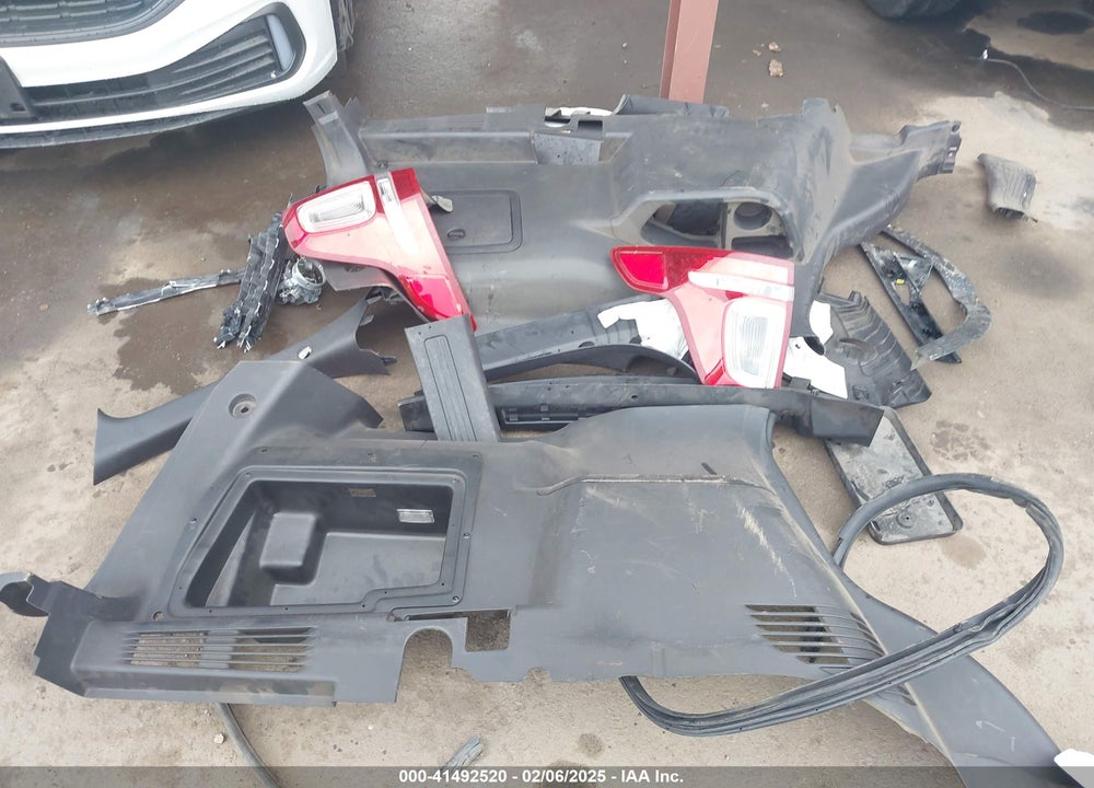 2014 FORD POLICE INTERCEPTOR VIN: 1FM5K8AR0EGC40445