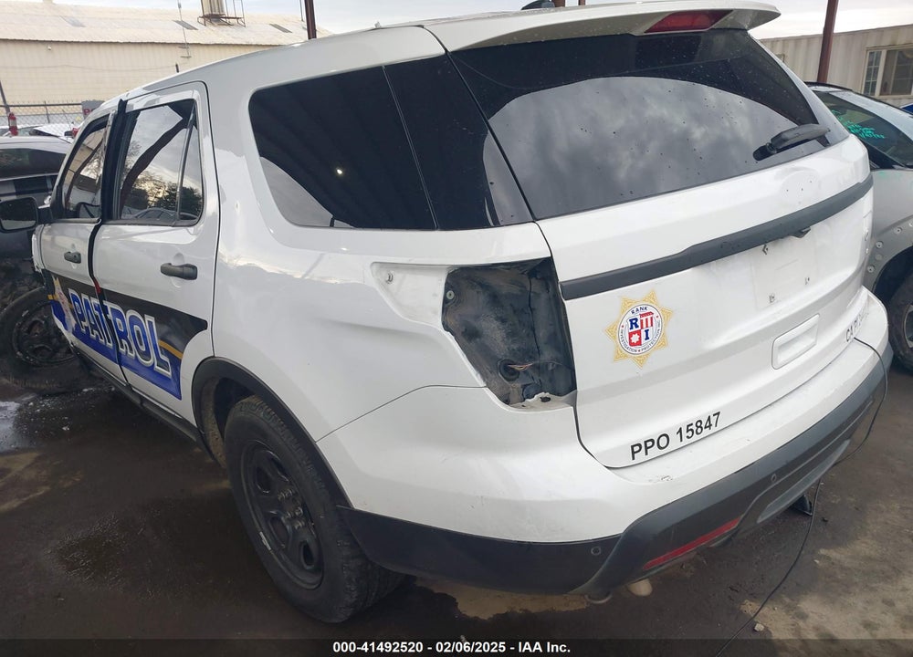 2014 FORD POLICE INTERCEPTOR VIN: 1FM5K8AR0EGC40445