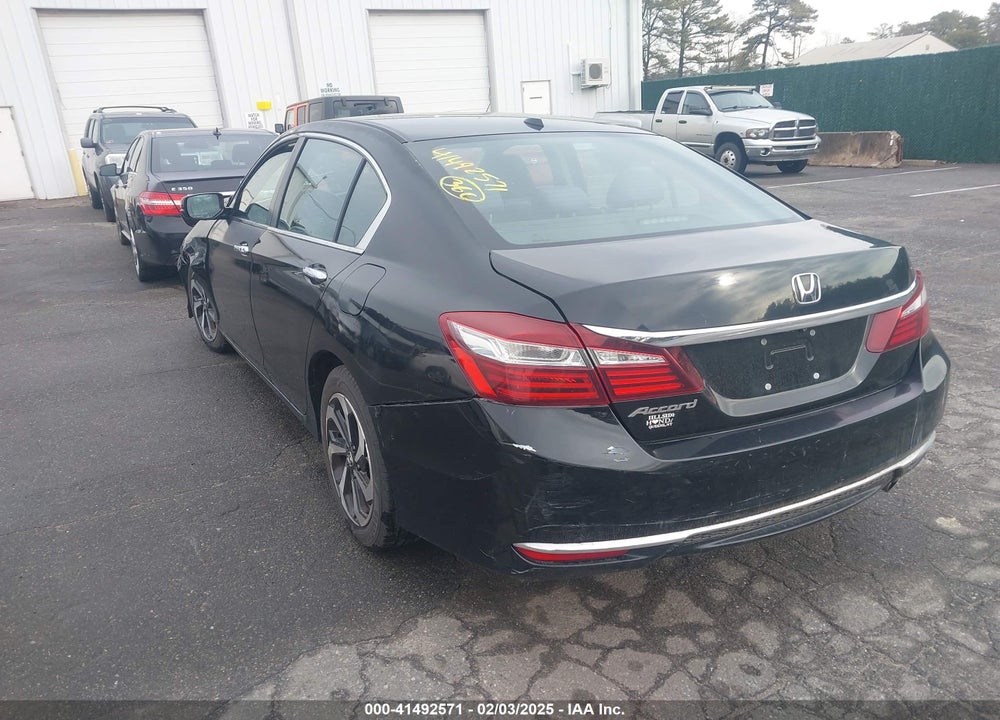 2016 HONDA ACCORD VIN: 1HGCR2F71GA226024