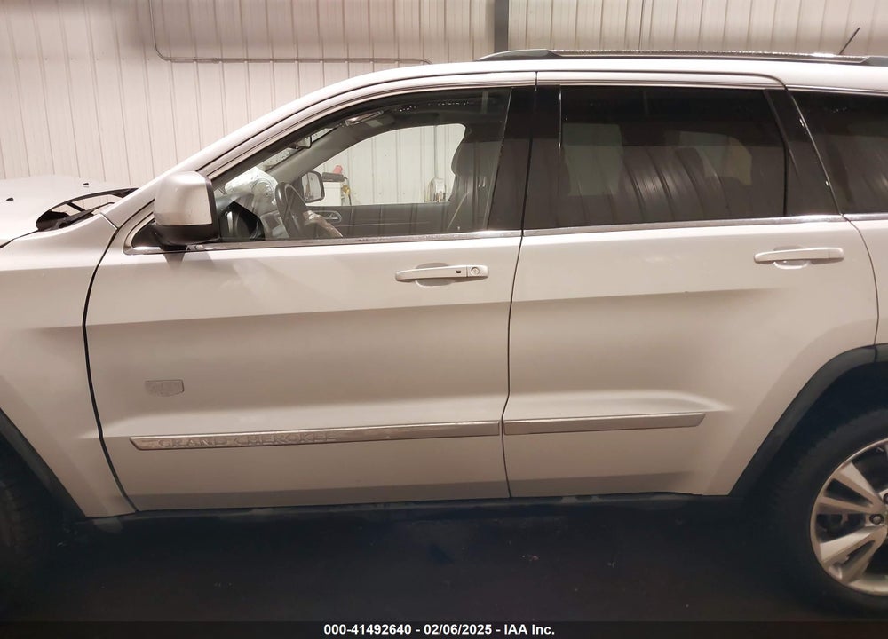 2011 JEEP GRAND CHEROKEE LAREDO VIN: 1J4RR4GG3BC666451
