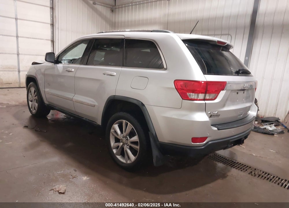 2011 JEEP GRAND CHEROKEE LAREDO VIN: 1J4RR4GG3BC666451