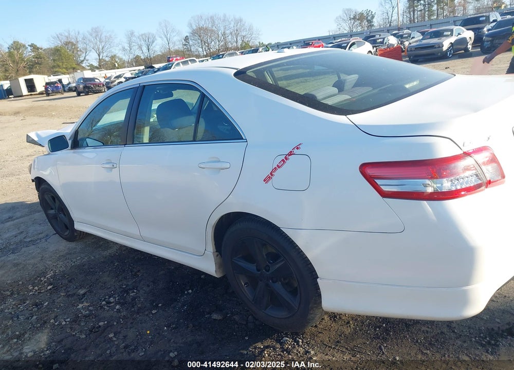 2010 TOYOTA CAMRY SE VIN: 4T1BF3EK0AU513645