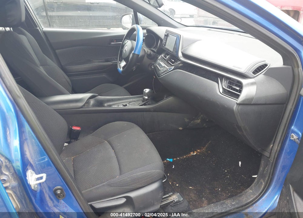 2018 TOYOTA C-HR XLE VIN: NMTKHMBX1JR024694