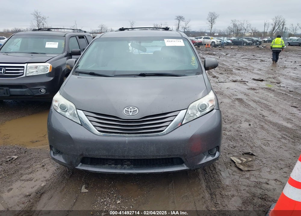 2016 TOYOTA SIENNA LE 8 PASSENGER VIN: 5TDKK3DC5GS713069
