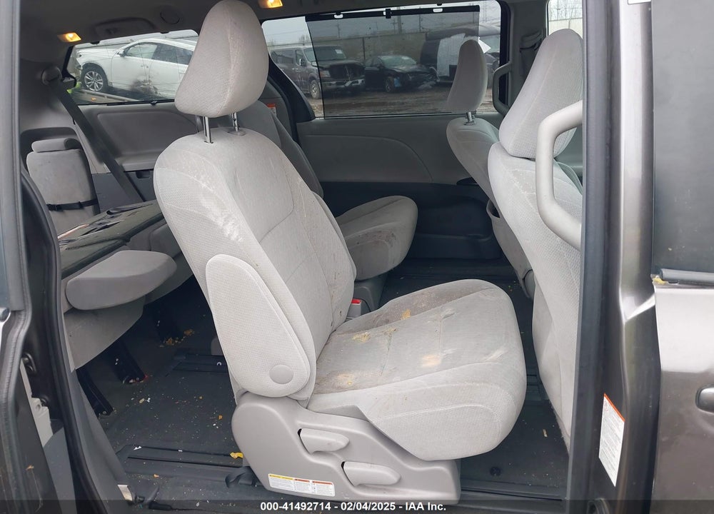 2016 TOYOTA SIENNA LE 8 PASSENGER VIN: 5TDKK3DC5GS713069