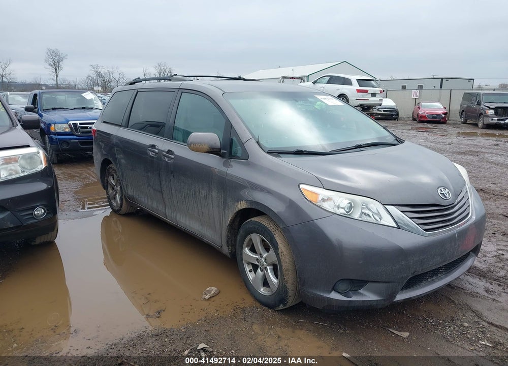 2016 TOYOTA SIENNA LE 8 PASSENGER VIN: 5TDKK3DC5GS713069