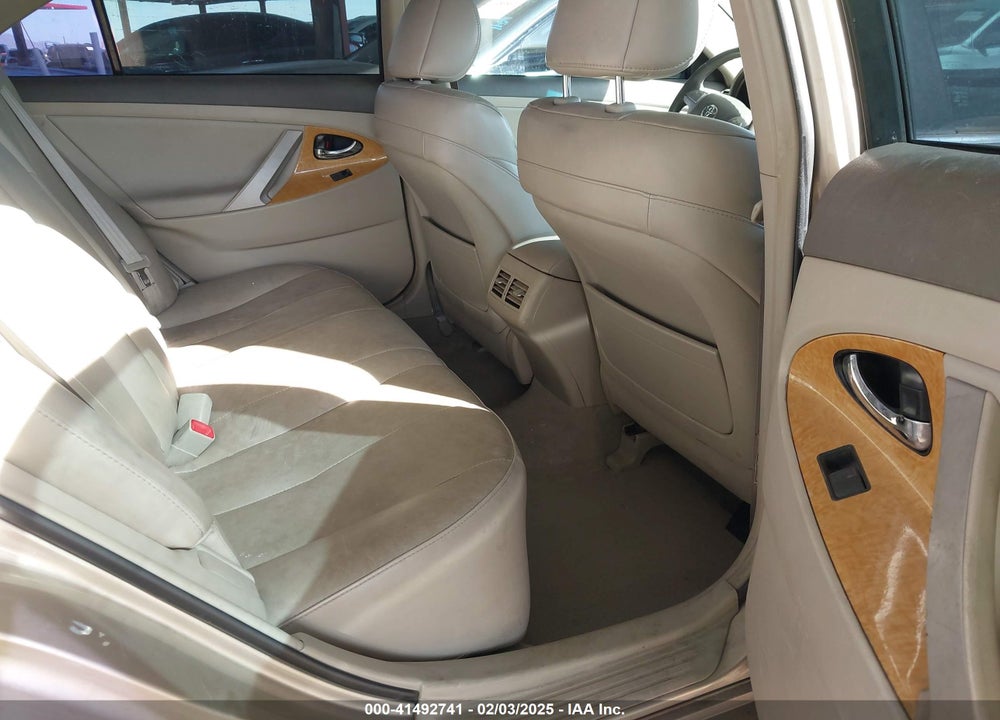2007 TOYOTA CAMRY VIN: 4T1BK46K37U554781