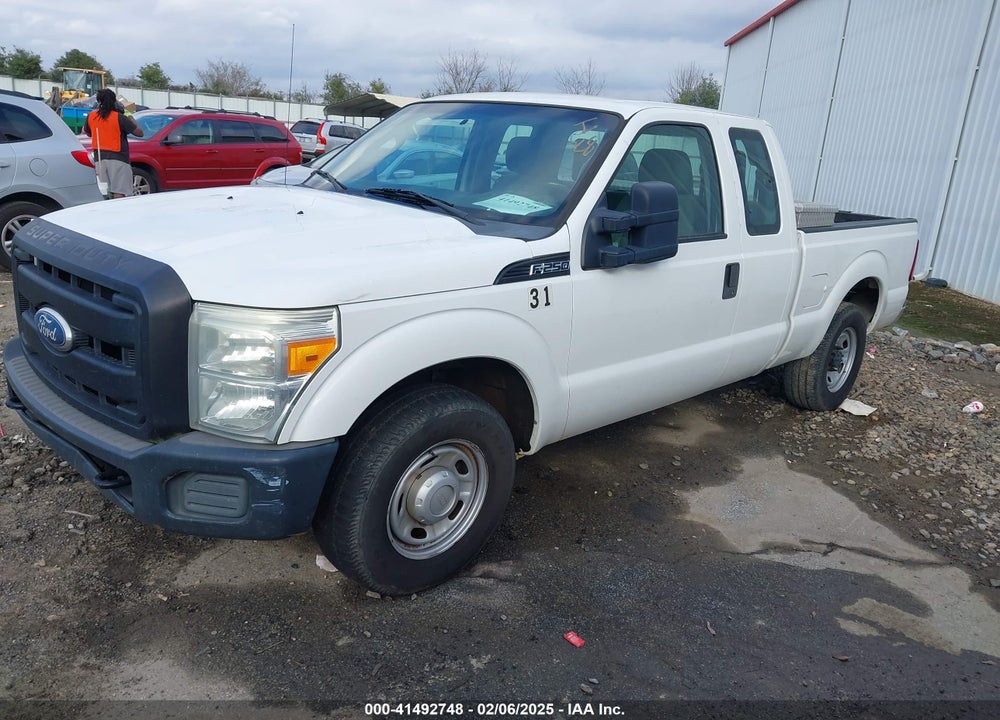2011 FORD F-250 XL VIN: 1FT7X2A61BEB25295