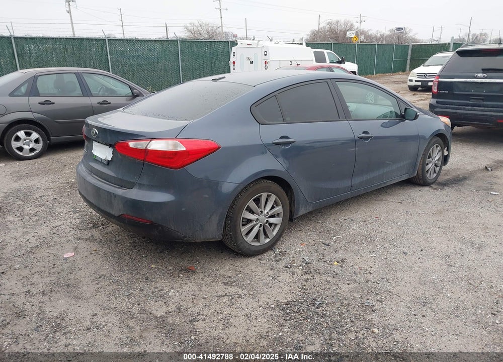 2015 KIA FORTE VIN: KNAFX4A67F5356230