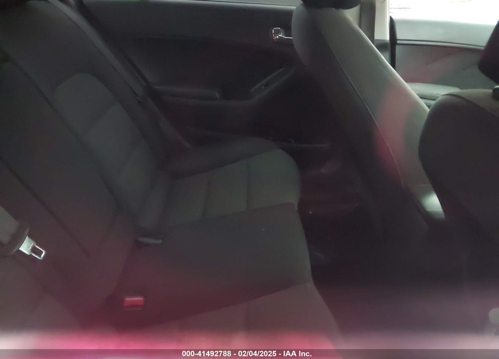 2015 KIA FORTE VIN: KNAFX4A67F5356230