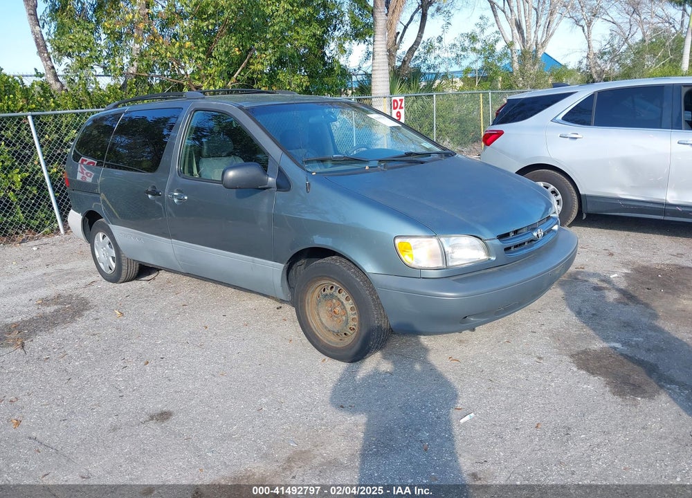 2000 TOYOTA SIENNA LE VIN: 4T3ZF13C8YU300961
