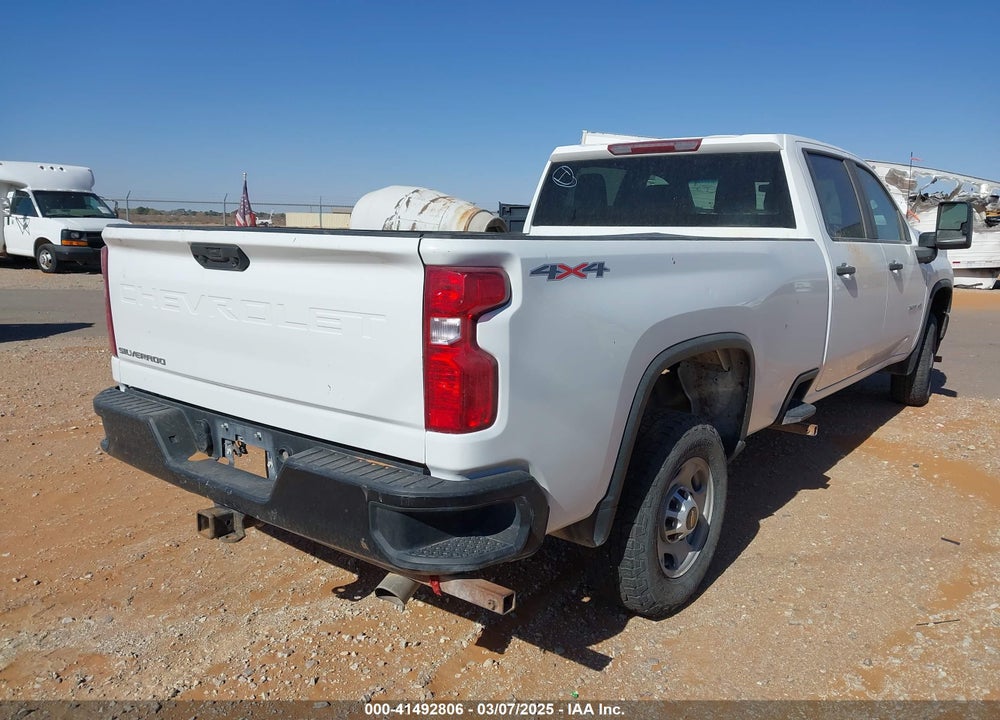 2022 CHEVROLET SILVERADO 2500HD 4WD LONG BED WT VIN: 1GC4YLE7XNF224088
