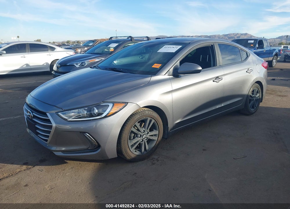 2018 HYUNDAI ELANTRA VIN: 5NPD84LFXJH338494