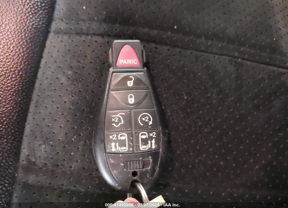2017 DODGE GRAND CARAVAN SXT VIN: 2C4RDGCG9HR557505
