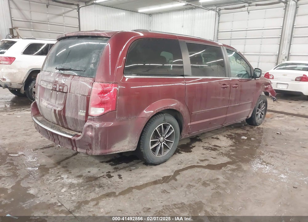 2017 DODGE GRAND CARAVAN SXT VIN: 2C4RDGCG9HR557505