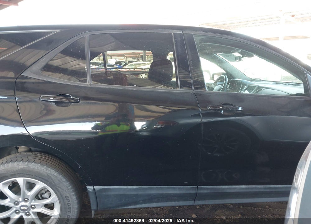 2019 CHEVROLET EQUINOX LS VIN: 3GNAXHEV9KL195886