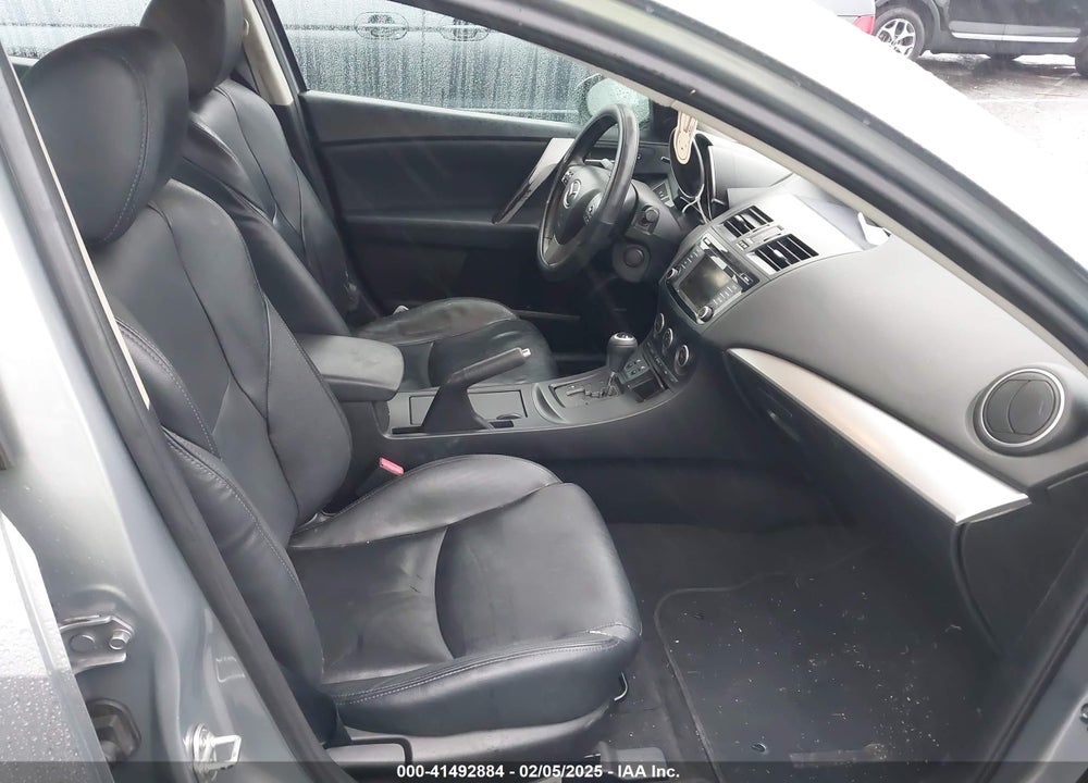 2013 MAZDA MAZDA3 VIN: JM1BL1WP4D1731329