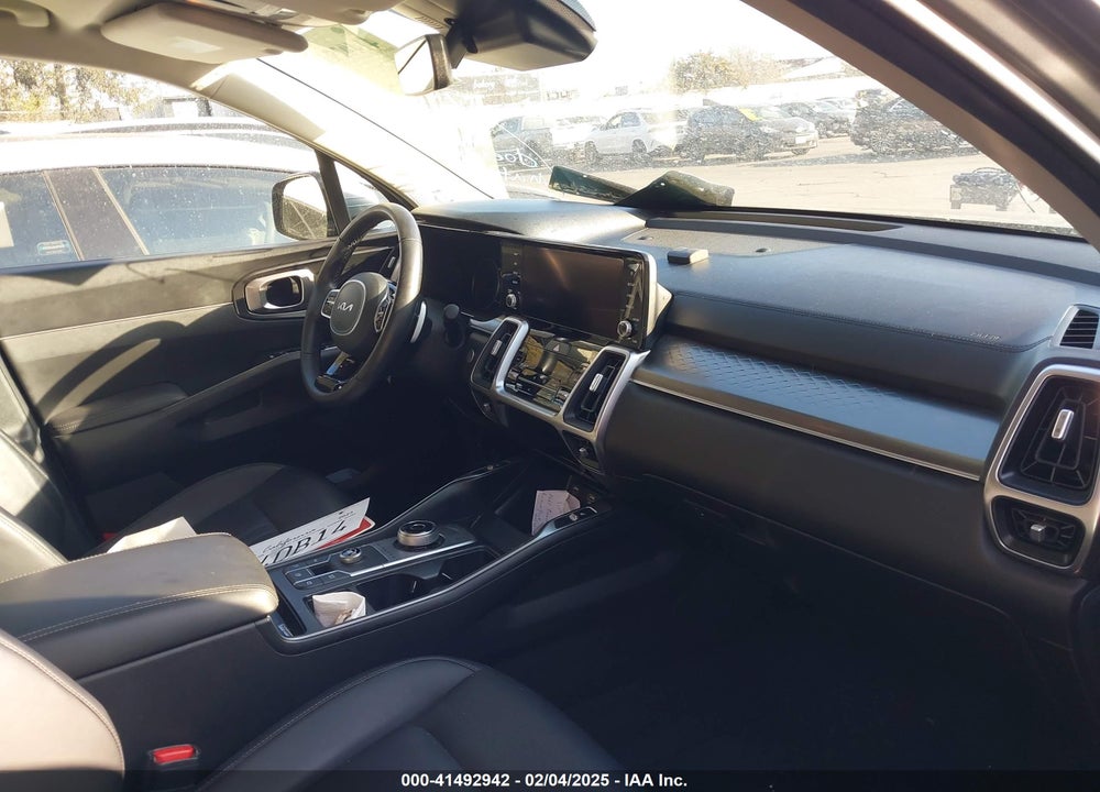 2023 KIA SORENTO VIN: KNDRH4LG7P5156923
