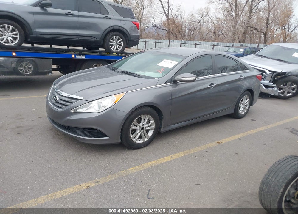 2014 HYUNDAI SONATA VIN: 5NPEB4AC7EH931623