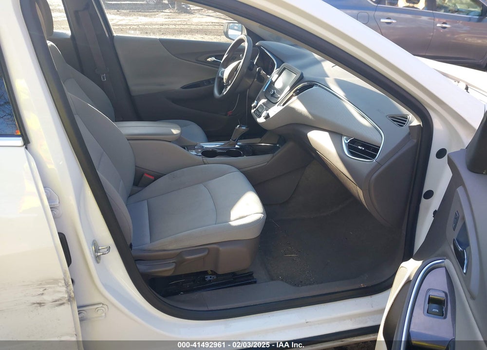 2016 CHEVROLET MALIBU VIN: 1G1ZE5ST9GF220668