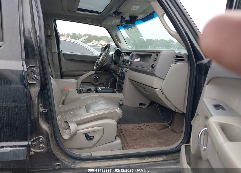 2006 JEEP COMMANDER VIN: 1J8HG48N56C131771