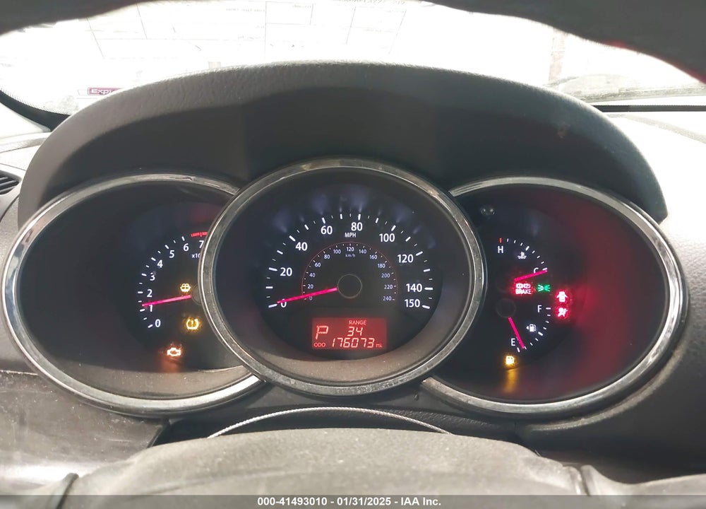 2012 KIA SORENTO LX VIN: 5XYKT3A66CG232315