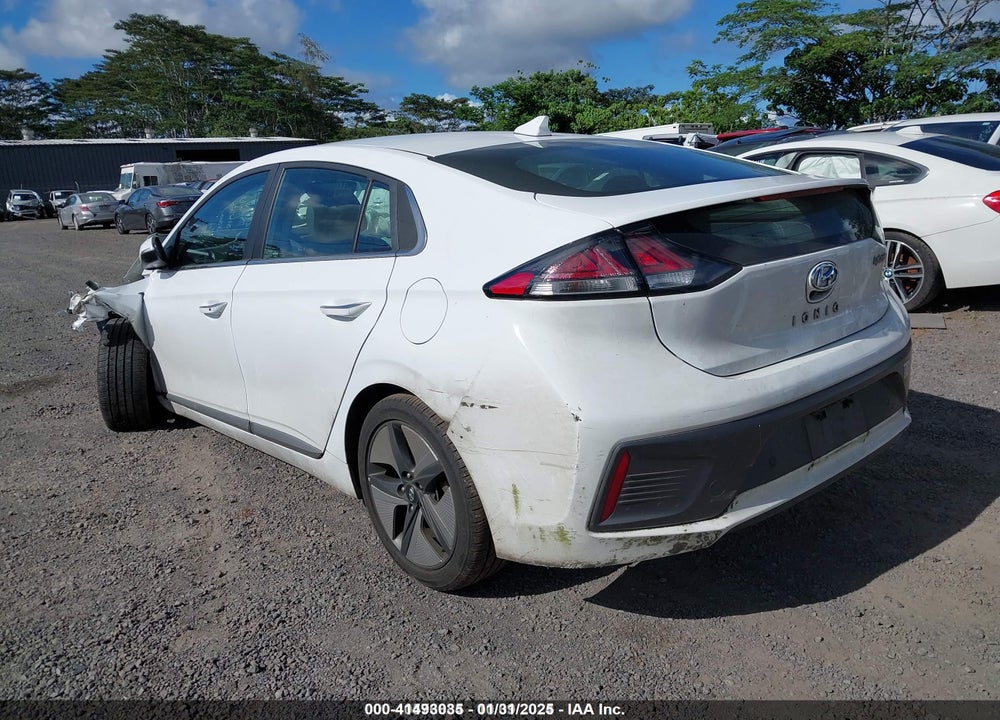 2022 HYUNDAI IONIQ HYBRID VIN: KMHC05LC7NU275554
