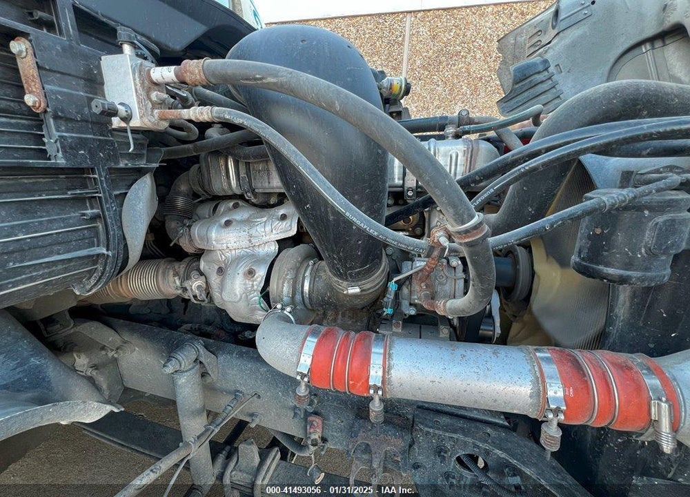 2018 FREIGHTLINER CASCADIA 125 VIN: 3AKJGLDR0JSHF3825