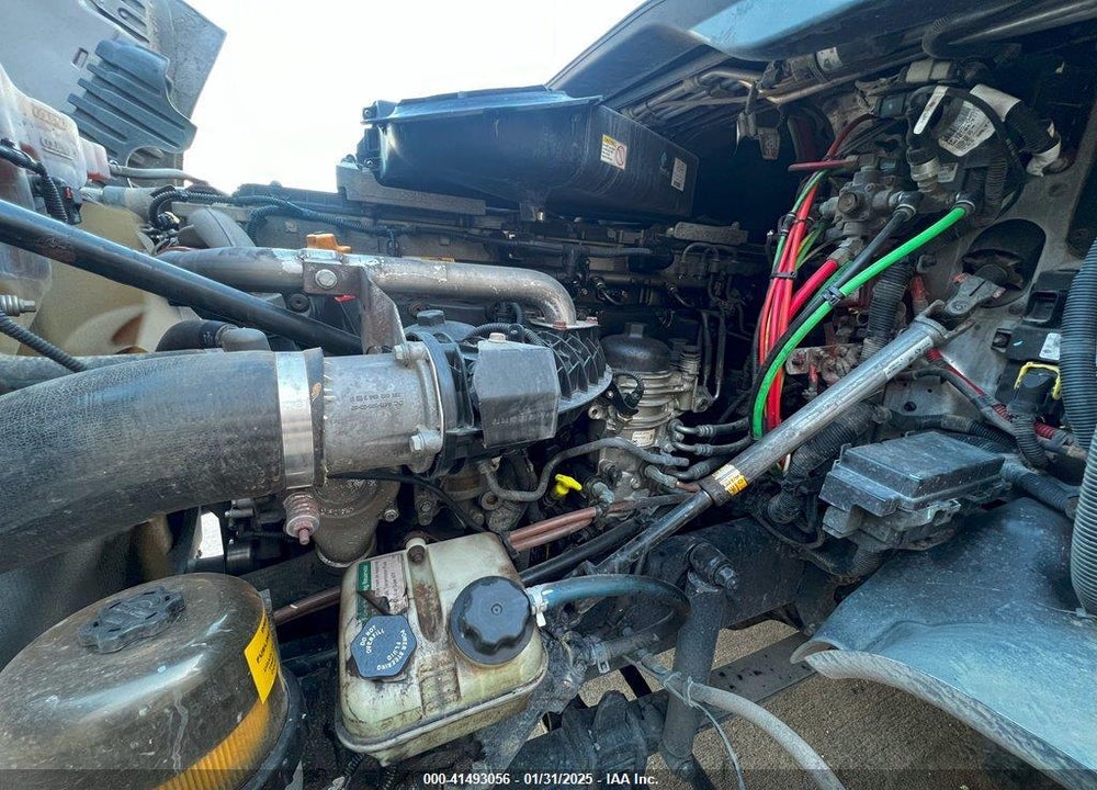 2018 FREIGHTLINER CASCADIA 125 VIN: 3AKJGLDR0JSHF3825