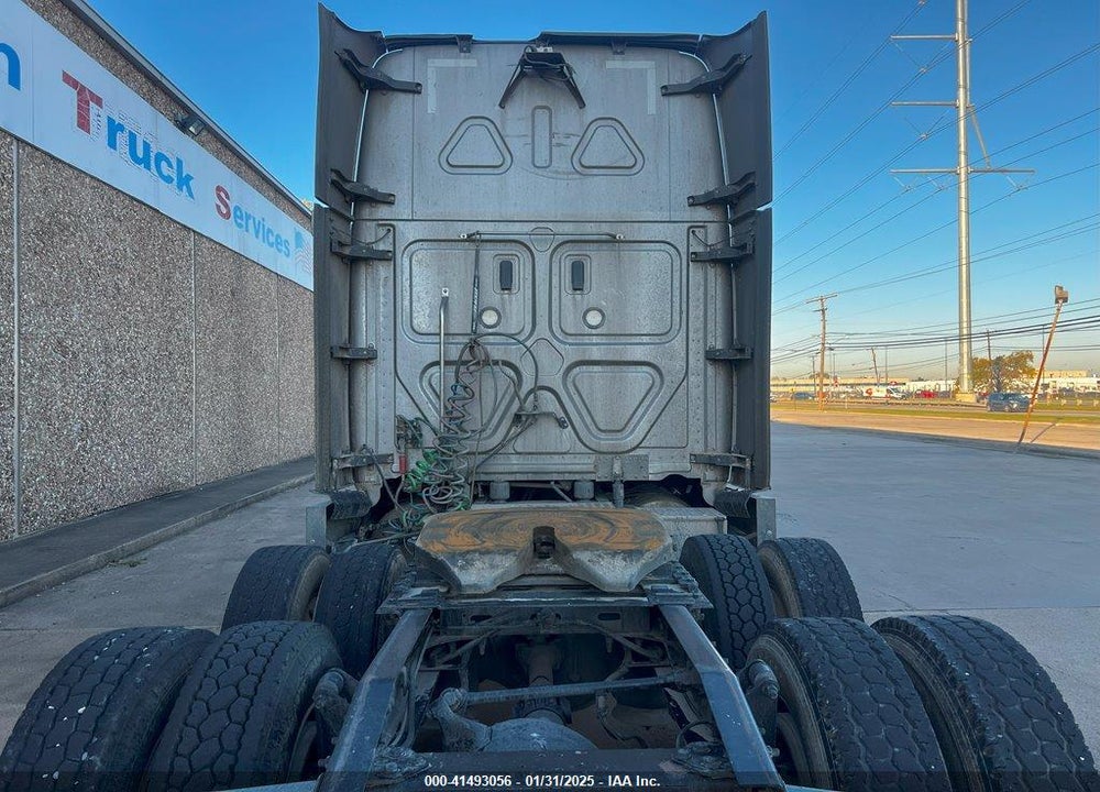 2018 FREIGHTLINER CASCADIA 125 VIN: 3AKJGLDR0JSHF3825