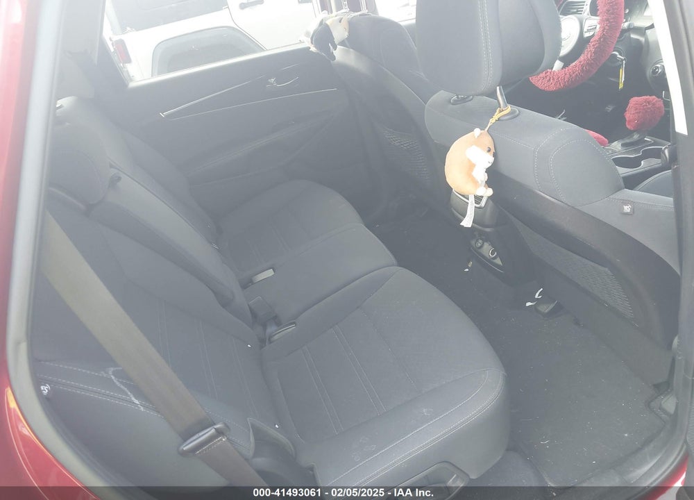 2016 KIA SORENTO 2.4L LX VIN: 5XYPGDA3XGG164161