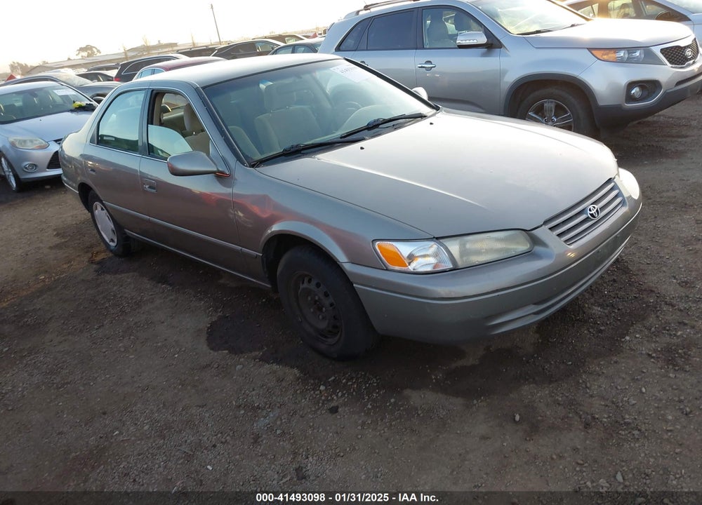 1999 TOYOTA CAMRY CE VIN: 4T1BG22K8XU497084