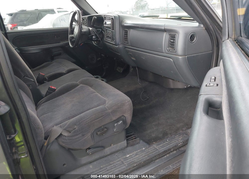2001 CHEVROLET SILVERADO 1500 LS VIN: 1GCEK19TX1E331580