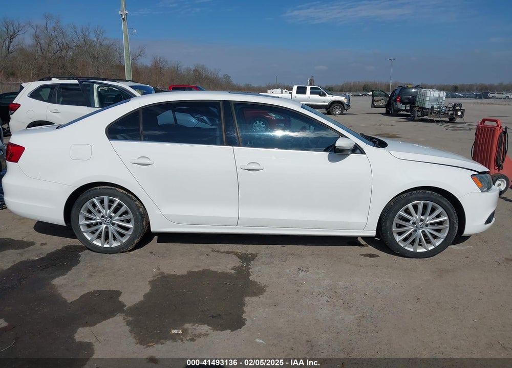 2014 VOLKSWAGEN JETTA VIN: 3VWLL7AJ7EM359951
