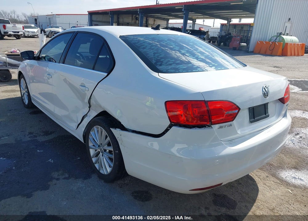 2014 VOLKSWAGEN JETTA VIN: 3VWLL7AJ7EM359951