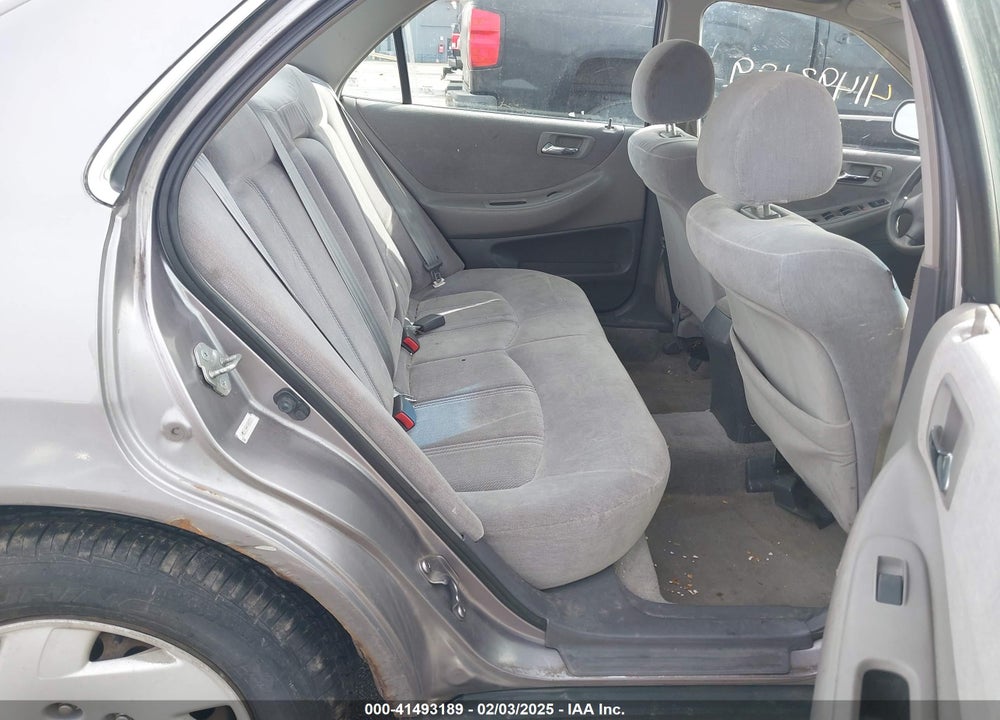 2000 HONDA ACCORD 3.0 LX VIN: 1HGCG1644YA003371