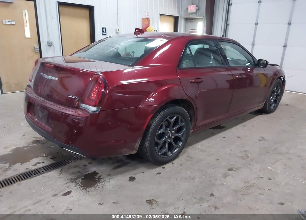 2018 CHRYSLER 300 300S AWD VIN: 2C3CCAGG5JH302401