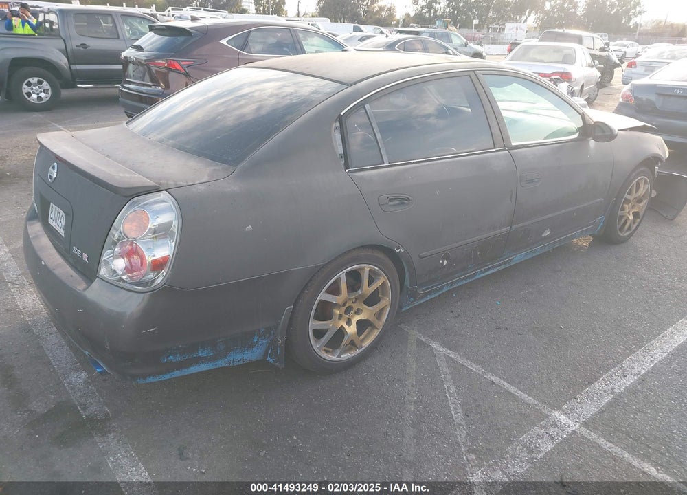 2005 NISSAN ALTIMA 3.5 SE-R VIN: 1N4BL11D35C389204