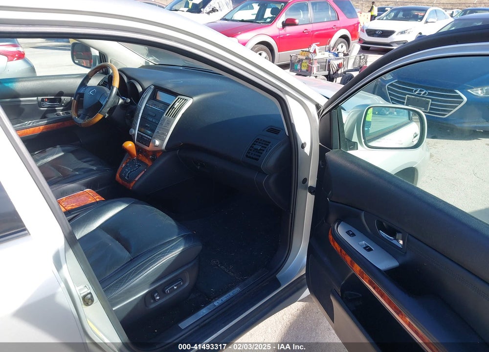 2005 LEXUS RX 330 VIN: 2T2HA31U75C081476