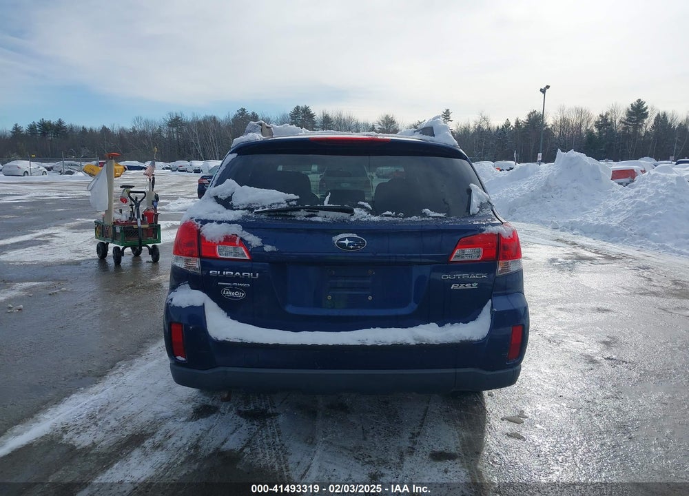 2011 SUBARU OUTBACK 2.5I PREMIUM VIN: 4S4BRBCC2B3352610