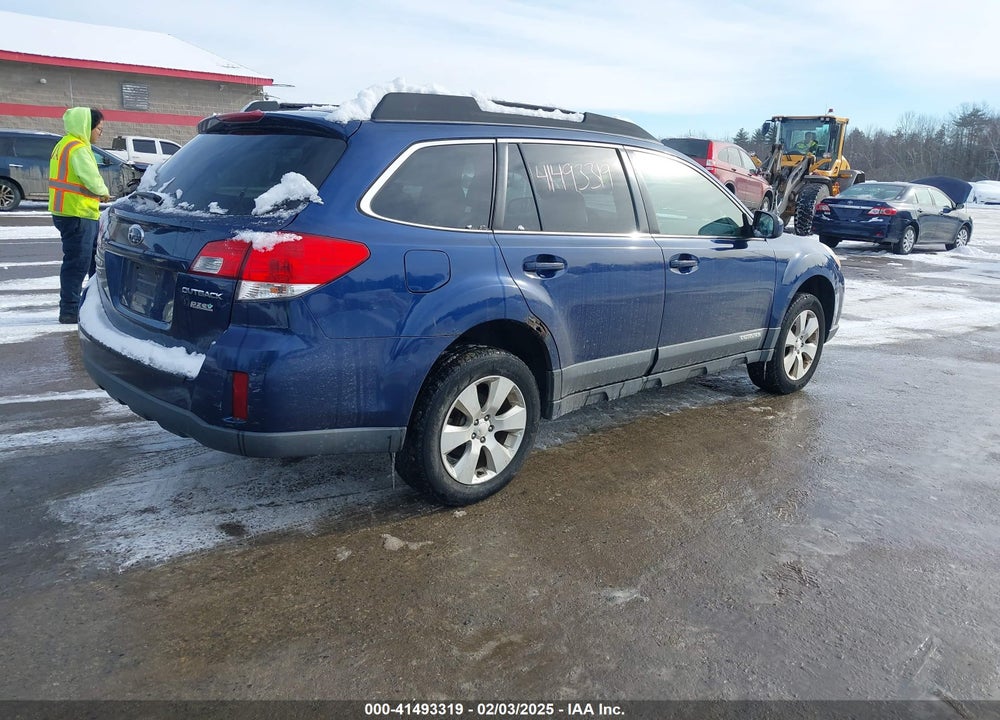 2011 SUBARU OUTBACK 2.5I PREMIUM VIN: 4S4BRBCC2B3352610