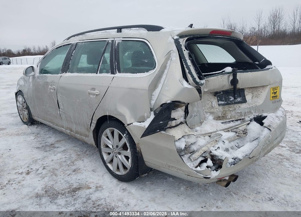 2012 VOLKSWAGEN JETTA SPORTWAGEN 2.5L SE VIN: 3VWPP7AJ1CM609364