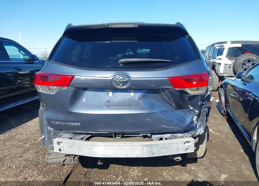 2019 TOYOTA HIGHLANDER LE VIN: 5TDZZRFH9KS290866