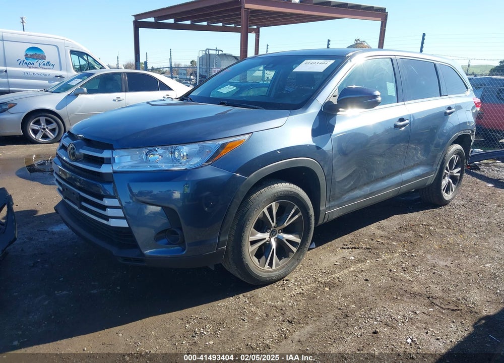 2019 TOYOTA HIGHLANDER LE VIN: 5TDZZRFH9KS290866