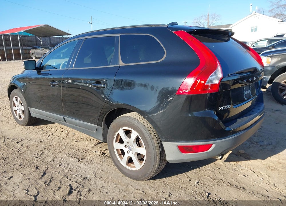 2010 VOLVO XC60 3.2 VIN: YV4982DLXA2059771