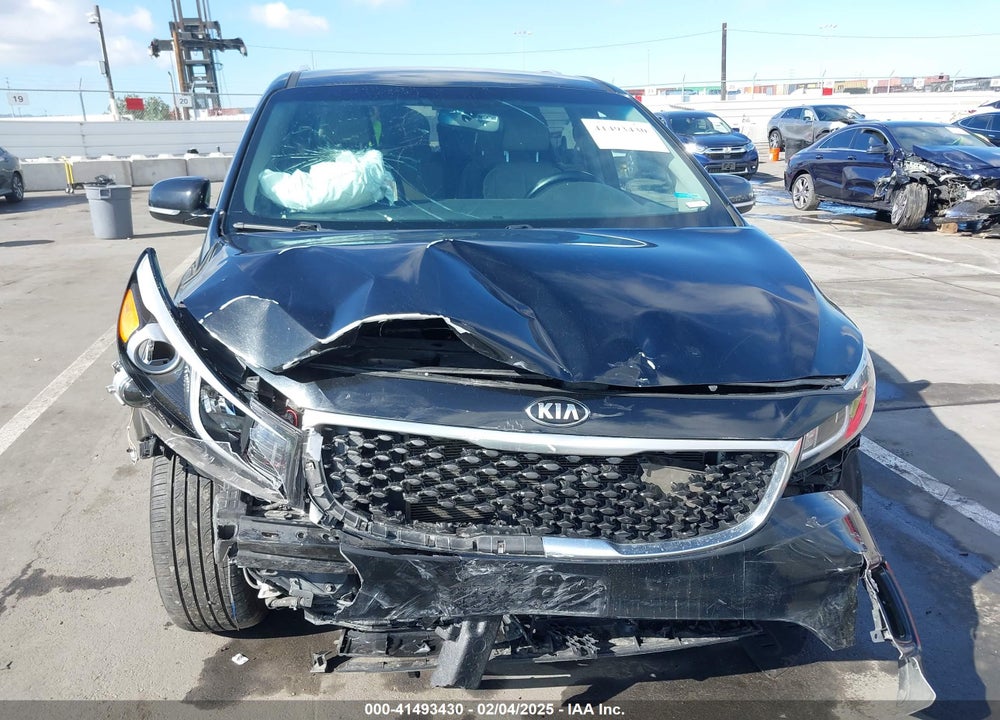 2016 KIA SEDONA VIN: KNDMC5C18G6162332