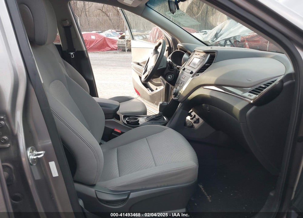 2017 HYUNDAI SANTA FE SPORT 2.4L VIN: 5XYZTDLB5HG383359