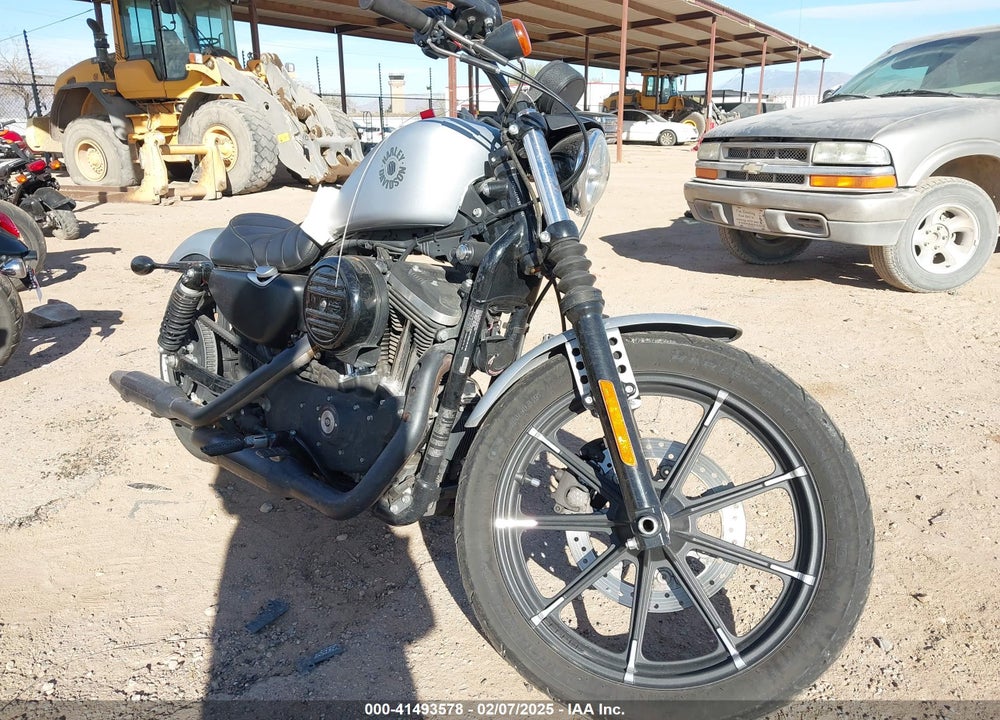 2020 HARLEY-DAVIDSON XL883 N VIN: 1HD4LE219LB437790