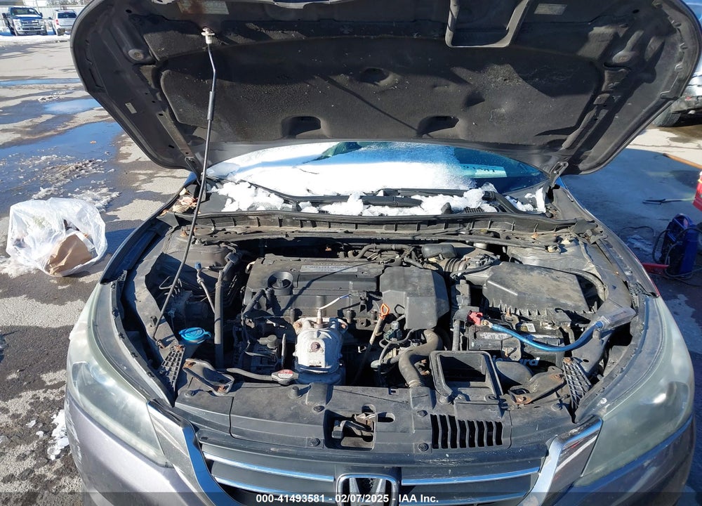 2013 HONDA ACCORD VIN: 1HGCR2F86DA095676